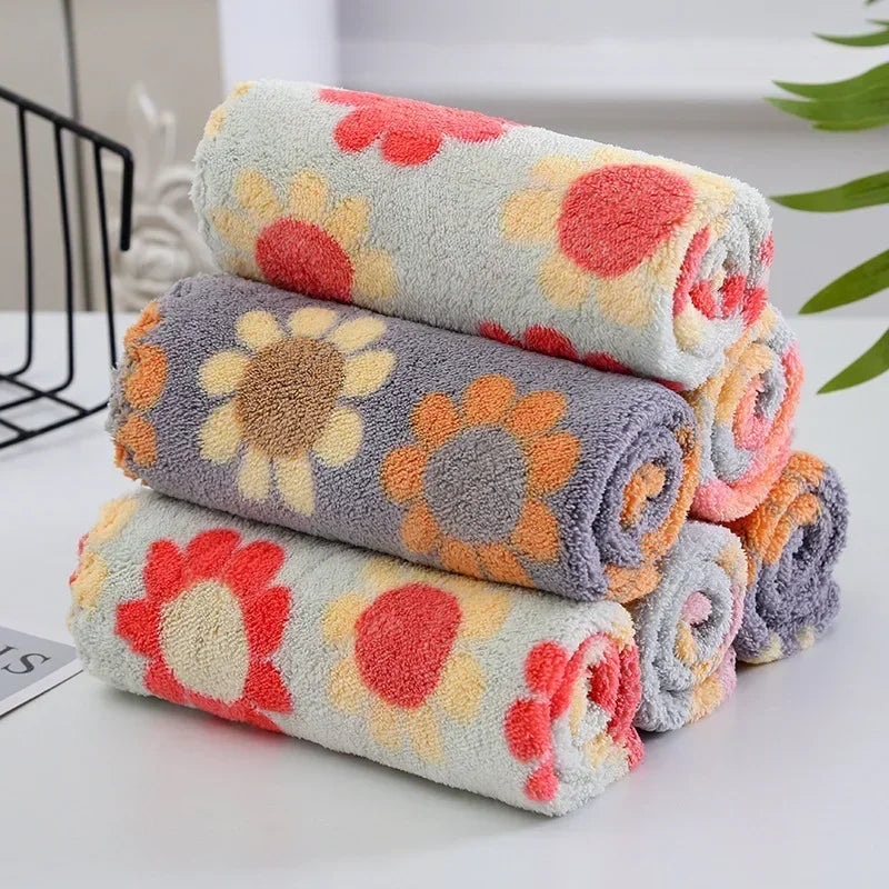 The Serenity 'Coral Bloom' Ultra-Absorbent Kitchen Cloths (Set of 4)