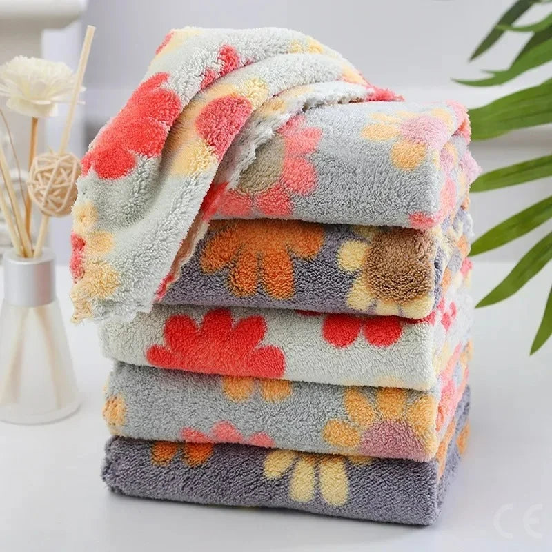 The Serenity 'Coral Bloom' Ultra-Absorbent Kitchen Cloths (Set of 4)